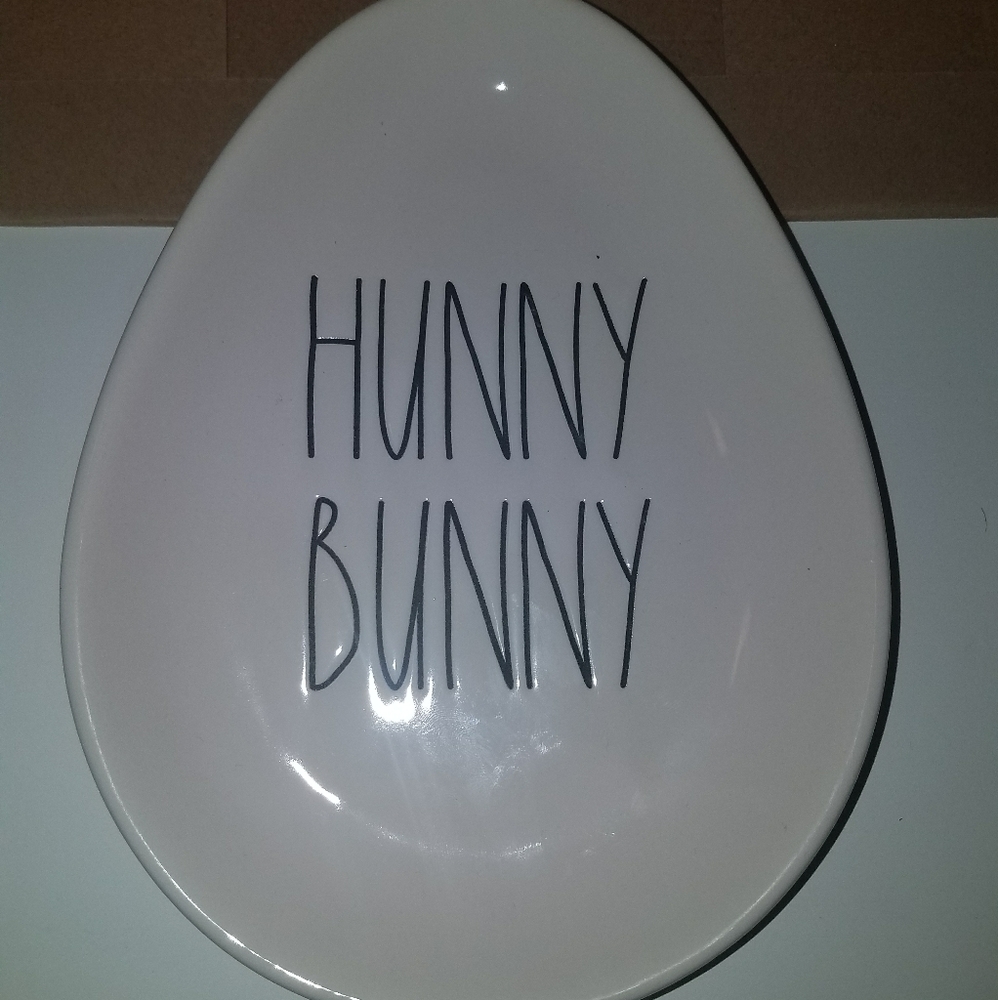 💥2 for💥 30 Rae Dunn "hunny bunny" plate